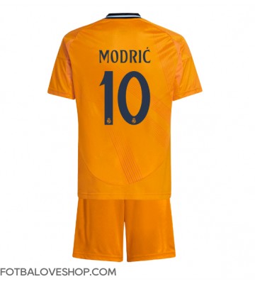 Real Madrid Luka Modric #10 Dětské Venkovní Dres 2024-25 Krátký Rukáv (+ trenýrky)